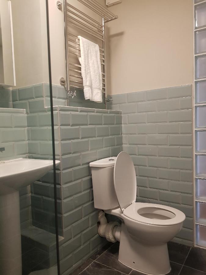 Beautiful 3-Bedroom Flat With Stunning Views London Exterior photo